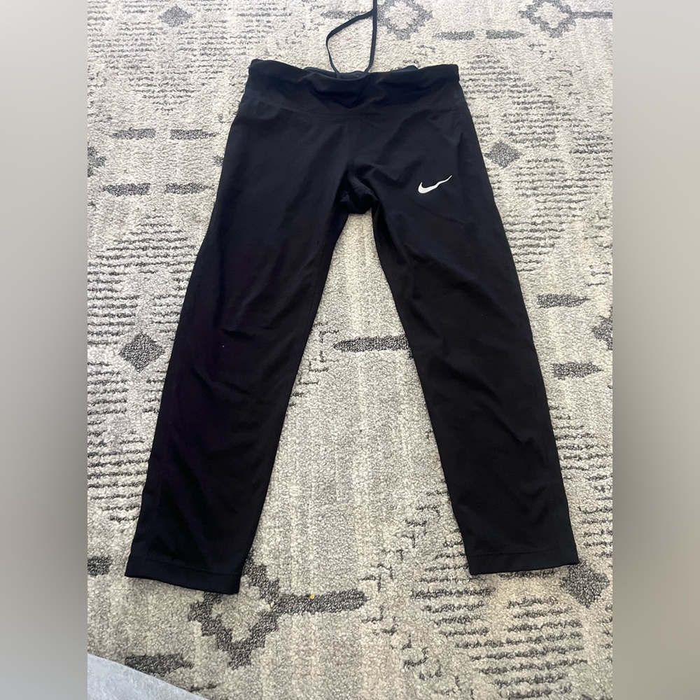 Nike Black Workout Capri Leggings